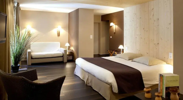 Hotel Le Fort du Pre, Varaa Hotelli Hotellit Rhône-Alpes uima-altaalla, Uima-allas