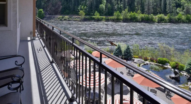 Люкс Best Western Lodge at Rivers Edge
