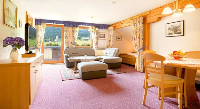 Ferienhaus Lesch, Rezervovat Hotel Hotely v Carinthia s parkováním, Parkování