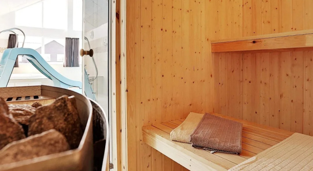 Коттедж 5 star holiday home in Bogense