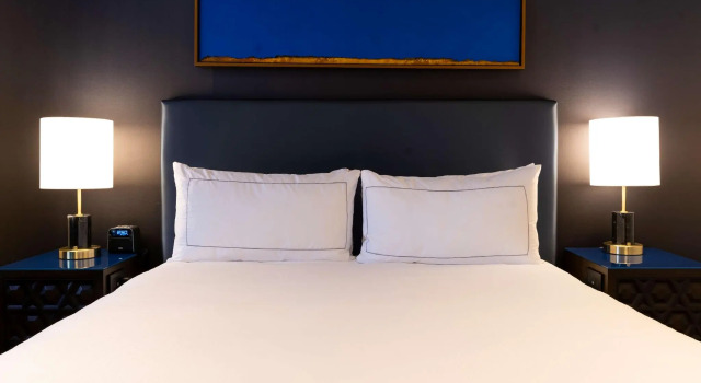 Двухместный номер Standard The Exchange Sacramento, Curio Collection By Hilton