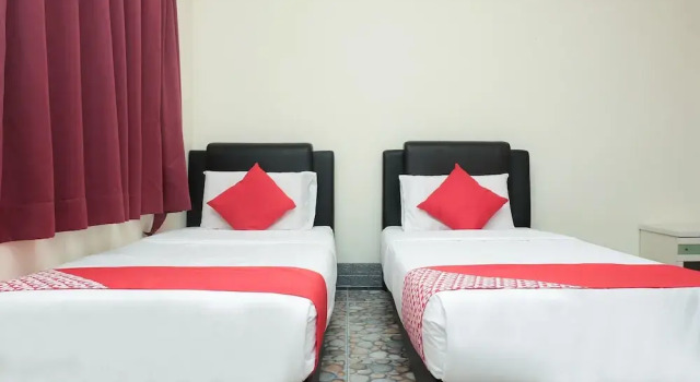 Люкс Premium OYO 89928 Acf Guest House