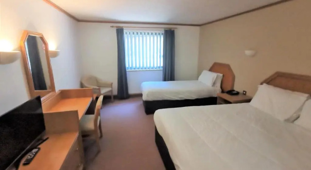 Трёхместный семейный номер Standard Passage House Hotel