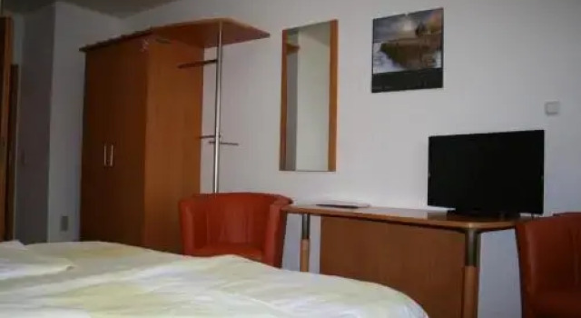 Landgasthaus Zur Krone, Book Hotel Eisenach Rennsteig