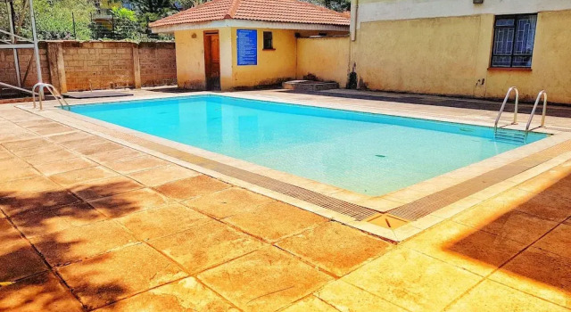 Home Away from Home in Kilimani, Varaa Hotelli Hotellit Nairobi pysäköinnillä, lähellä iHub, Pysäköinti