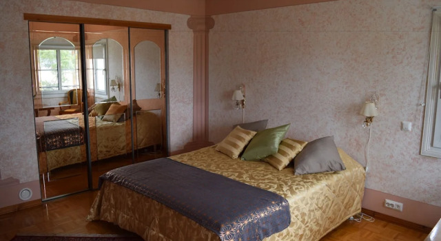 Вилла с 4 комнатами с балконом и с видом на море Albert's Manor