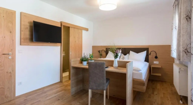 Номер Standard Gasthof-Pension Brauner Hirsch in Alfeld - Mittelfranken