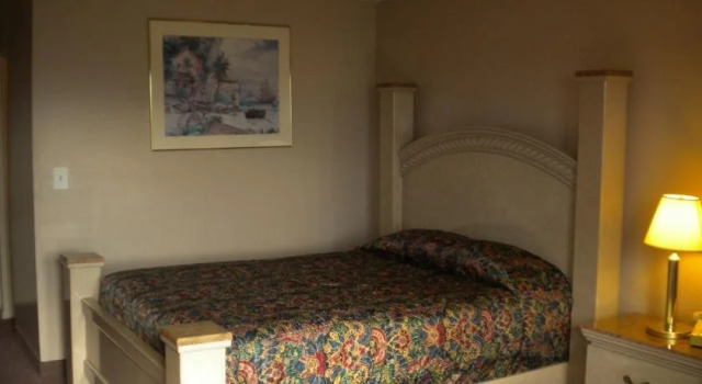 Imperial Motel, Rezerwuj Motel Hotele w Moses Lake z basenem, Basen