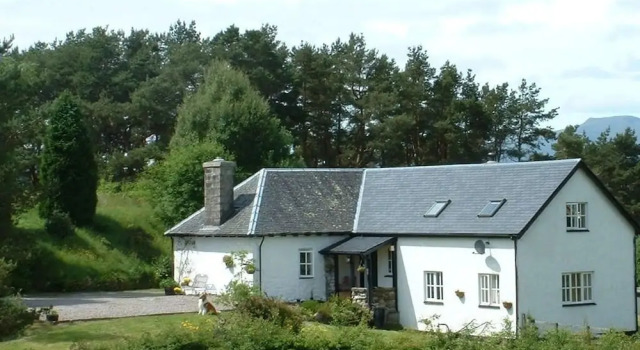 Coinachan Guest House