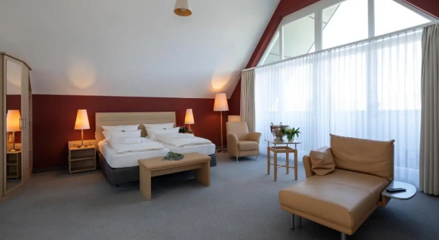 Полулюкс с балконом и с видом на город Hotel Mainpromenade ***S