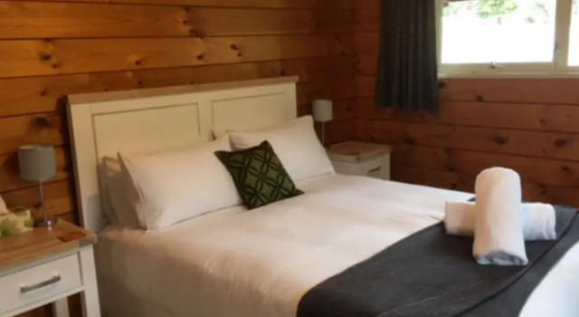 Raglan Retreat, Buchen Sie Hotel Raglan Waikato