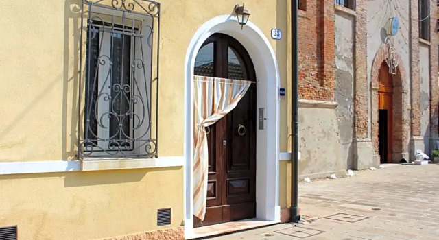 Porta del Carmine, Забронировать Отель Комаккьо Lidi di Comacchio