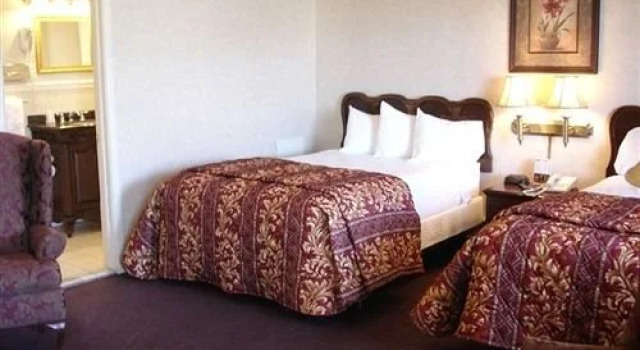 Cocca's Inn Route 7 Airport, Réserver Hôtel Latham Vallée de l'Hudson