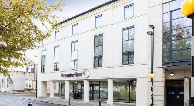 Premier Inn Bath City Centre