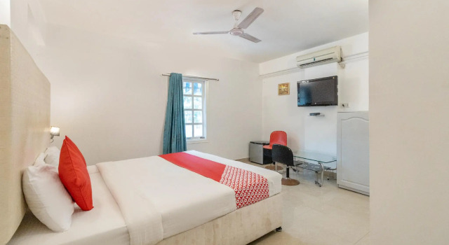 OYO 71720 Hotel Fiesta Grand, Rezerwuj Hotel Jayanagar 