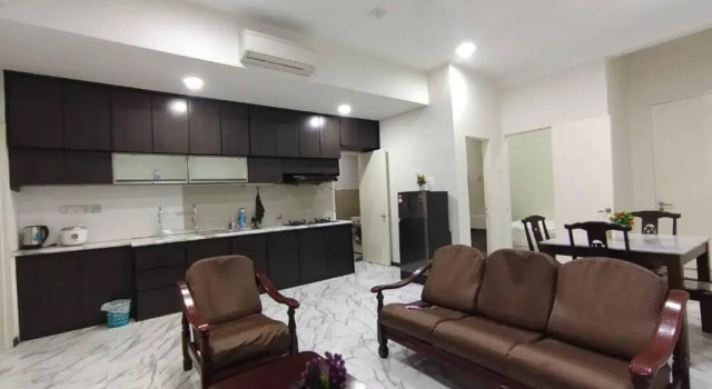 Blue Sky Apartment 5-6pax, Prenota Appartamento Hotel a Sabah con piscina, Piscina
