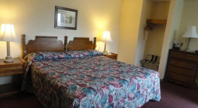 Scottish Inn Athens, Prenota Hotel Athens Tennessee