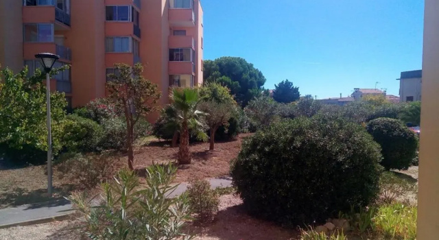 AS16106 - Studio centre ville avec parking privé, Réserver Appartement Hôtels à Camargue avec parking, Parking