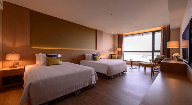 Двухместный номер Standard с видом на озеро Golden Lake Hotel
