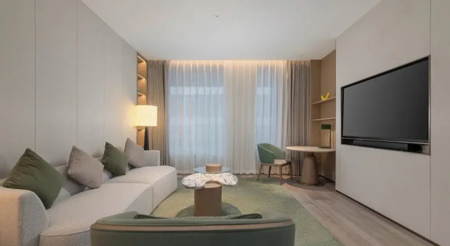 Люкс Business Holiday Inn Wenzhou Airport by IHG
