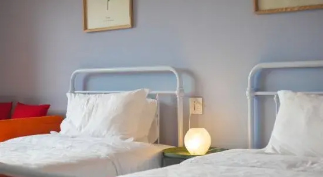 Семейный номер Standard с балконом Panjiayuan Inn
