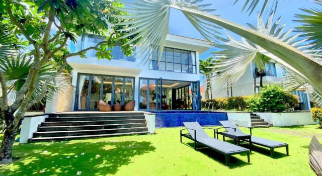 Вилла Desirable Beach Pool Villa