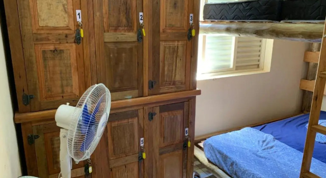 Pousada e Hostel Passos I Su¿s, Buchen Sie Hostel Passos Minas Gerais