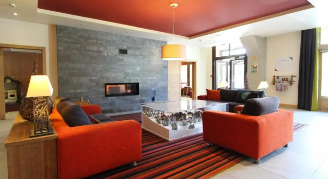 1-bed apartment in 5* Residence with mountain views, ski in, ski out