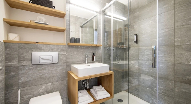Трёхместный номер Standard Hotel Meiringen