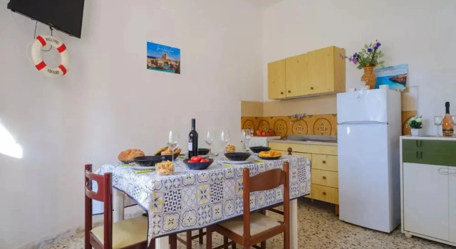 Коттедж Tramontana Villa 30 Meters From the Beach no4687