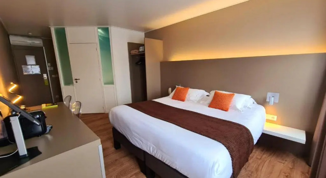 Двухместный семейный номер Standard Logis Hôtel et Spa Le Renard