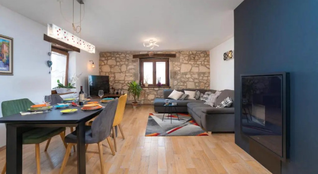 Luxury 3 Bedroom Apartment