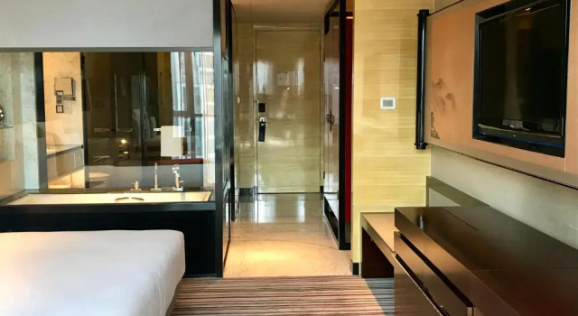 Двухместный номер Deluxe с видом на город Le Meridien Chongqing Nanan