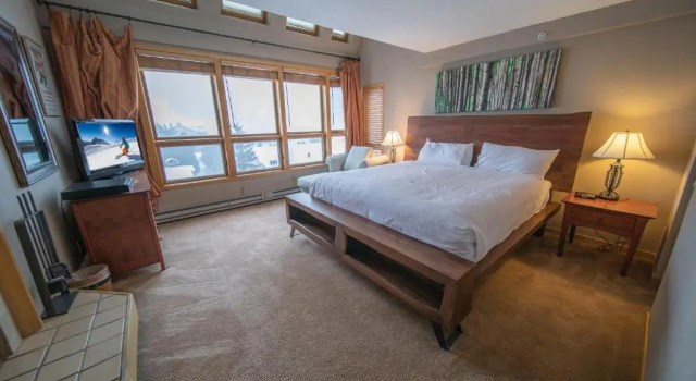 Liftside 309 by SummitCove Vacation Lodging, Забронировать Апартаменты/квартира Отели Кистон с бассейном, Бассейн