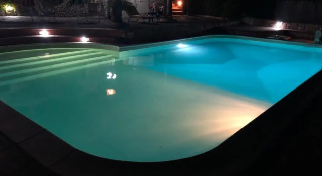 Casetta con piscina fra Catania e Siracusa, Забронировать Отель Отели Карлентини с парковкой, Парковка