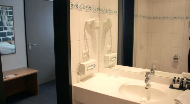 Номер Comfort Hotel Hamburg-Wittenburg van der Valk