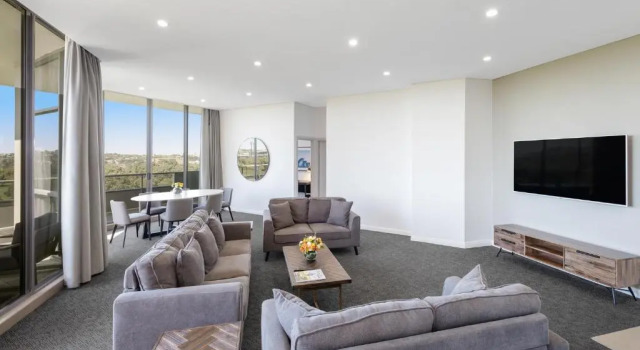 Люкс с 3 комнатами Meriton Suites Waterloo