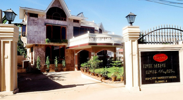 Excel Palace Hotel, Book Hotel Bahan 