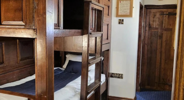 Четырёхместный номер Standard Hocus Pocus Tiny Hotel