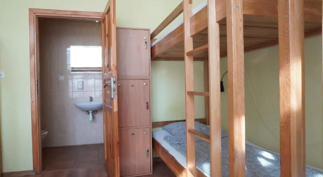 Bett im Wohnheim Hostel4u
