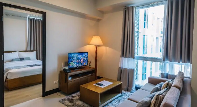 Номер Standard CSuites at 8 Newtown Residences