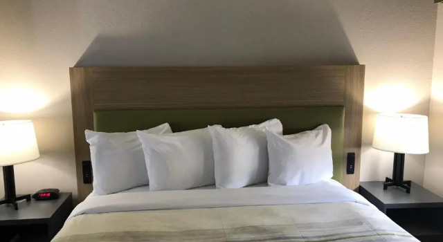 Номер Standard Country Inn & Suites by Radisson, Monterey Beachfront-Marina, CA