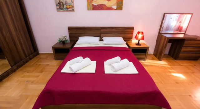 Apartment on Vasil Barnov 56, Забронировать Апартаменты/квартира Вера Тбилиси, рядом с Тбилисский государственный университет