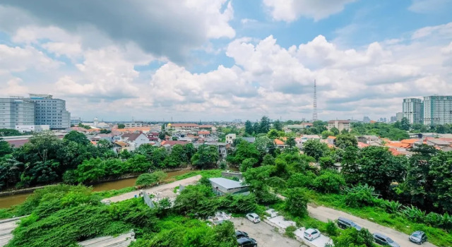Homey 2BR with City View Pancoran Riverside Apartment