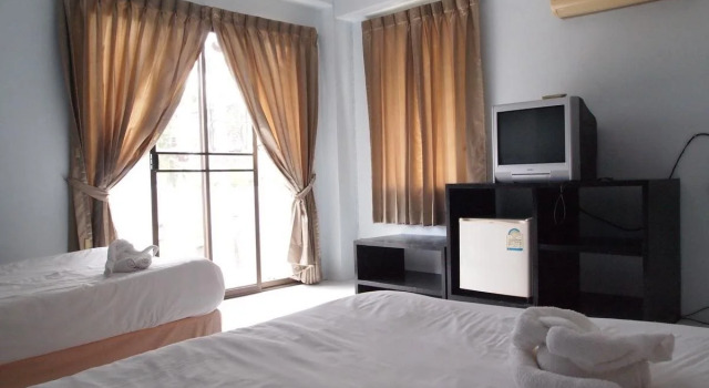 Chaweng Place Samui, Забронировать Отель Отели Чавенг с завтраком, рядом с Театр Самуи, Чавенг, Завтраки