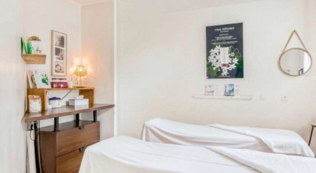Hotel Kyriad Vichy Spa Cinq Mondes