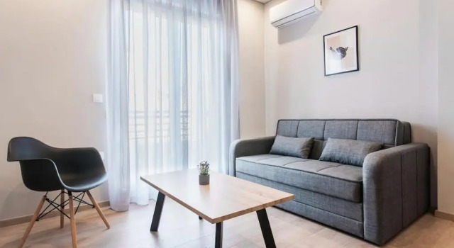 Piraeus Deluxe 2BDR Apt - near metro and port