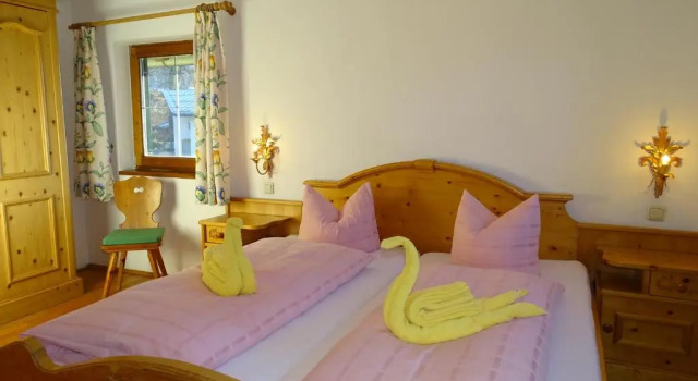 Pension Rainhof, Rezervovat Penzión se snídaní Hotely v Tyrolsko se snídaní, Snídaně