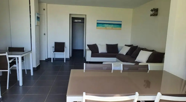 Apartment with One Bedroom in Sainte-Anne, with Wonderful Sea View, Enclosed Garden And Wifi - 3 M From the Beach, Prenota Appartamento Sainte-Anne Grande-Terre