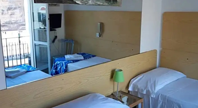 Номер Economy Hotel Guesthouse MASSENA